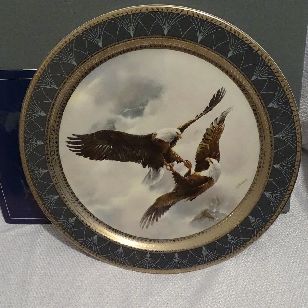 1985 Limited Edition COURTSHIP FLIGHT Eagles Collectors Plate by Mario Fernandez
